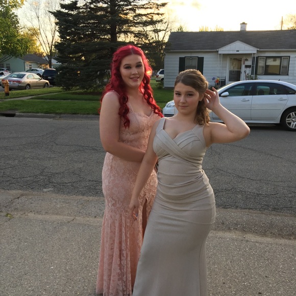 Sparkly Tan Prom dress - Picture 2 of 2